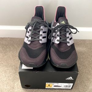 Adidas ultra boost 21 black / multicolored New size 8